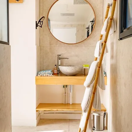 Le Des Iles D'or 酒店 耶尔