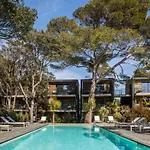 Le Des Iles D'or Hotel 4*