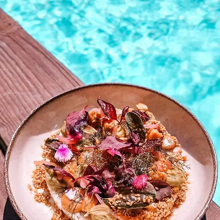 Le Des Iles D'or Йер