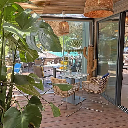 Le Des Iles D'or Hotell 4*