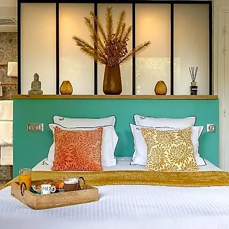 Le Des Iles D'or 4* Ιέρ